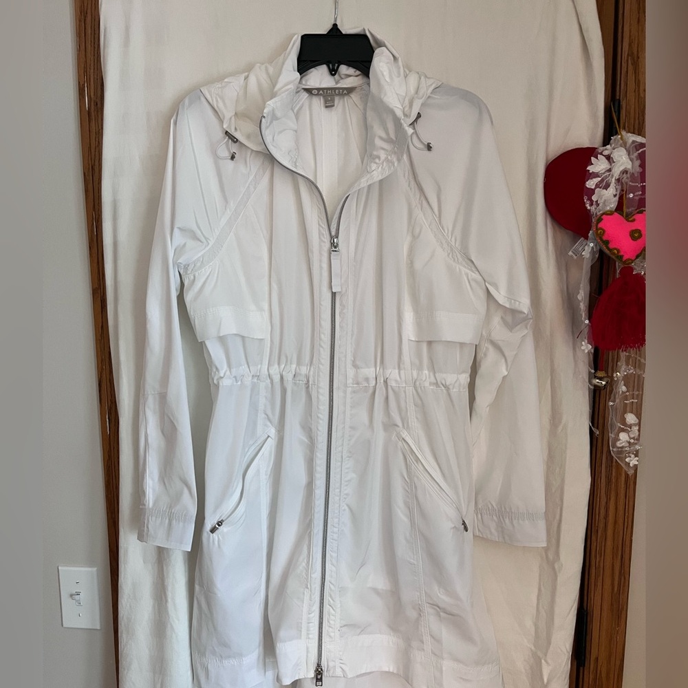 Athleta White Rain Coat With Hood Size S